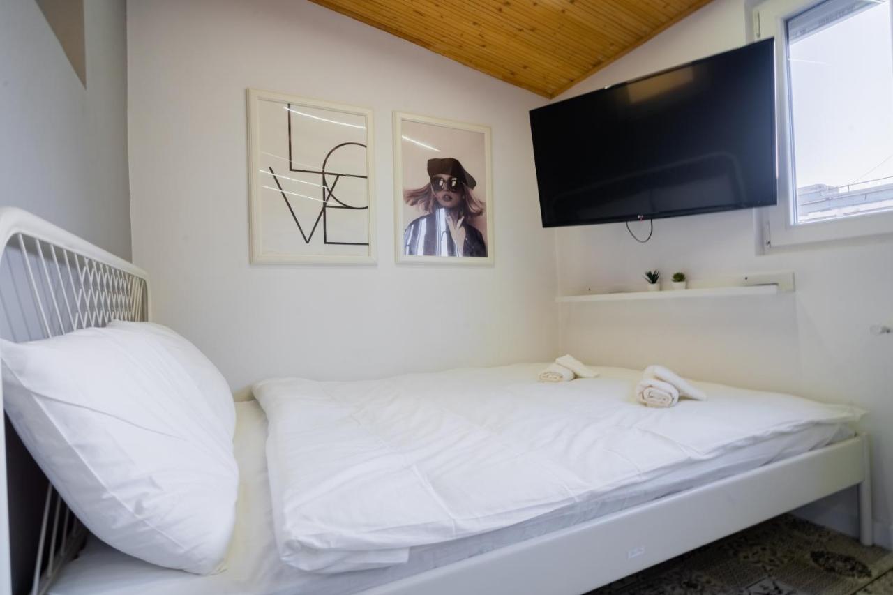One Bedroom Flat In Bucharest'S Historic District Extérieur photo